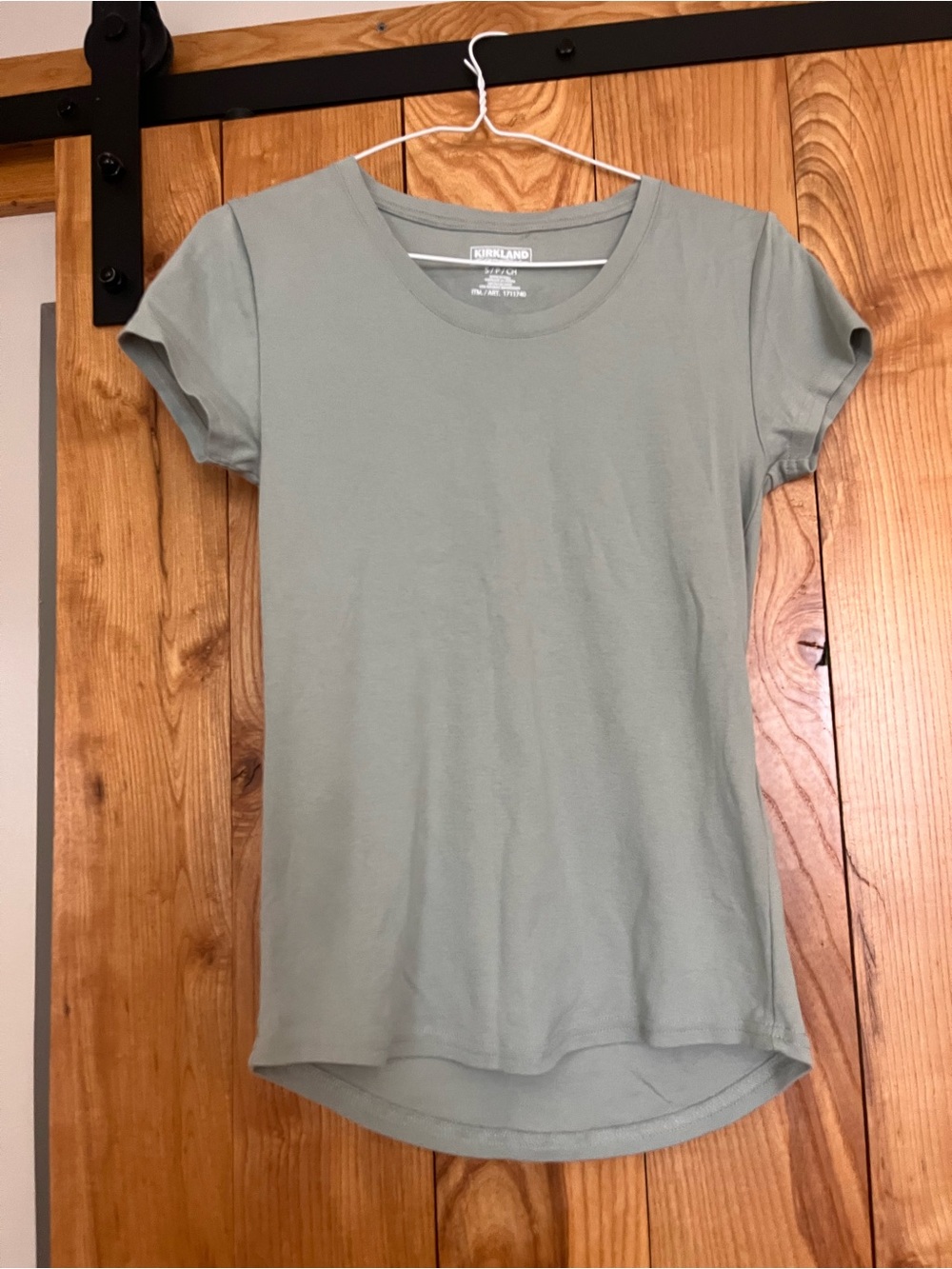 Kirkland Signature Women's Sage Green Crewneck Short-Sleeve Tee